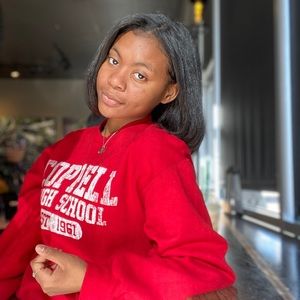 Meet your Posher, Elyse